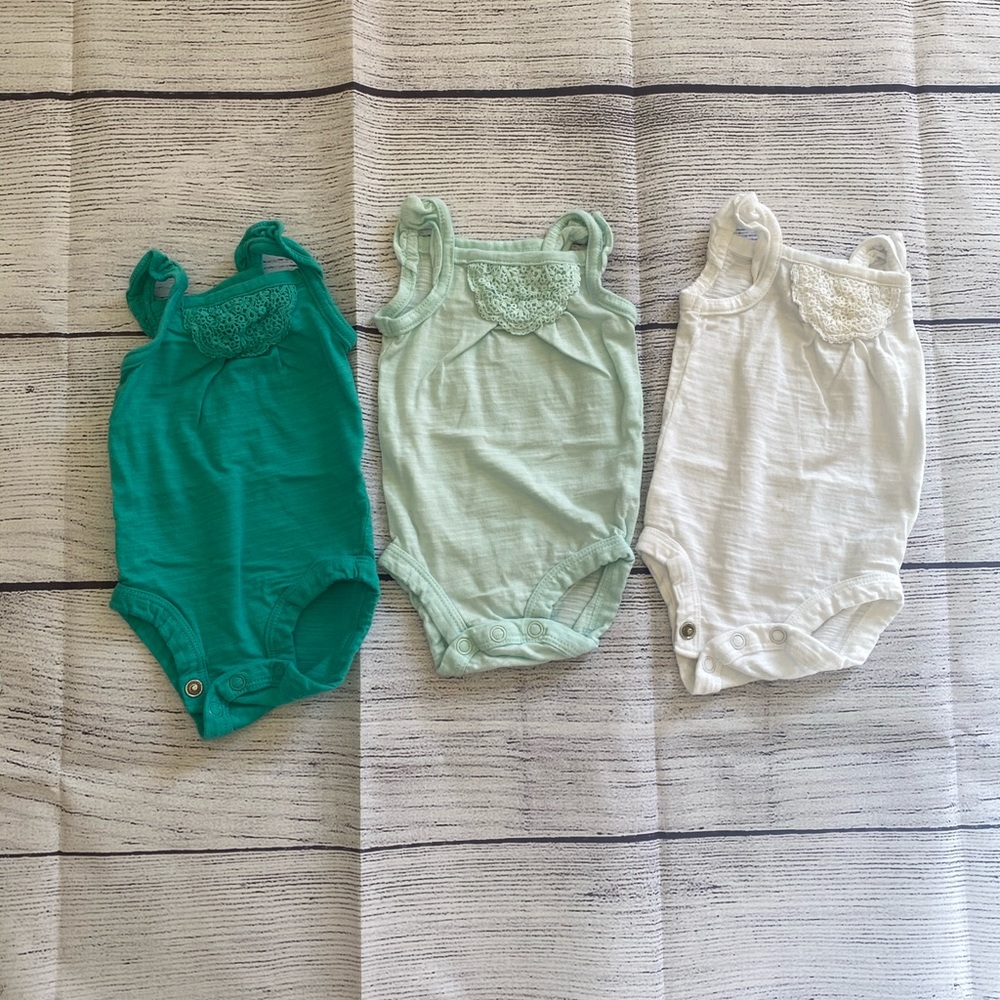 Carter’s onesies